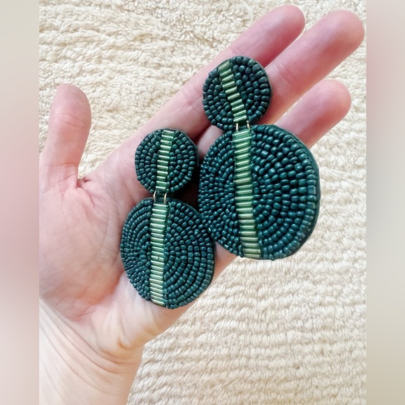 Bauble Bar Anthropologie Green Beaded Gold Disc Large Statement Earrings Holiday - Picture 4 of 6